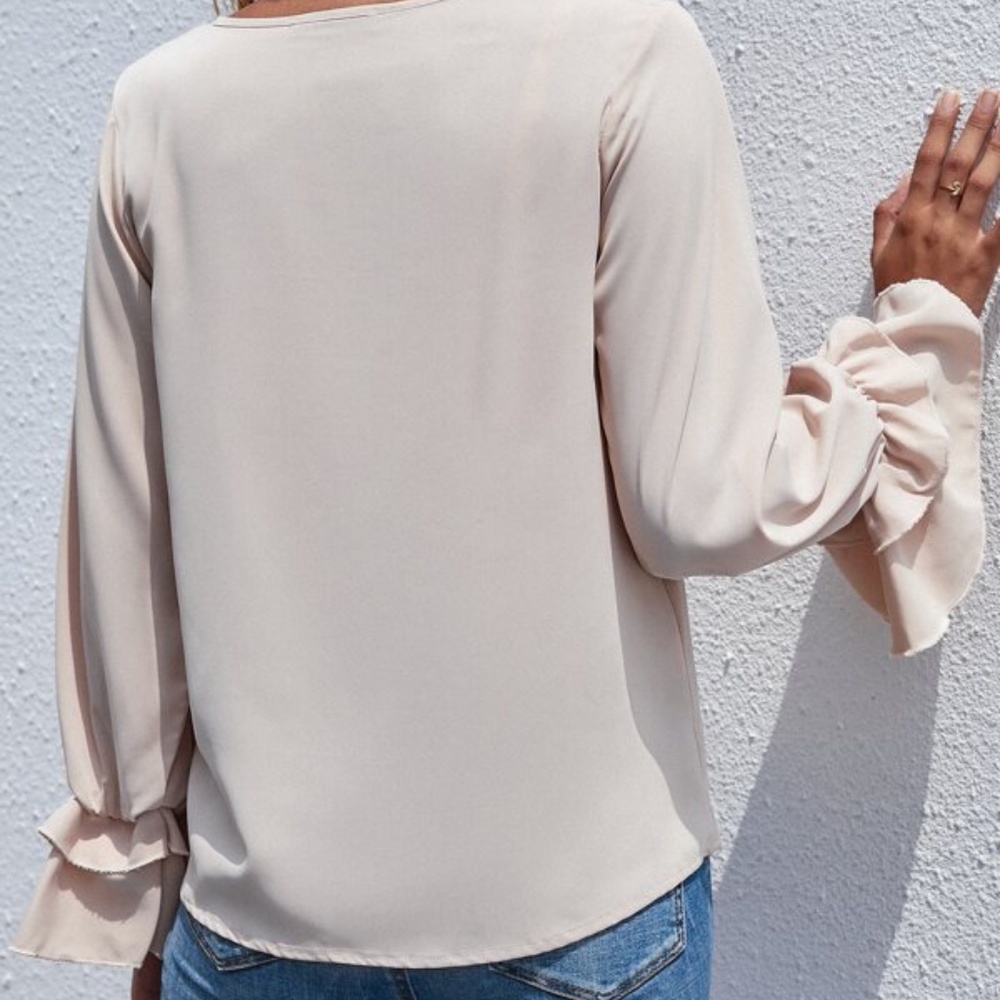 Bohemian Cream Ruffle Sleeve Top Minimalist - Picture 3 of 5